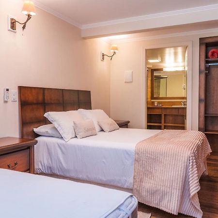 Suites Refugio Do Vale Gramado Exterior photo