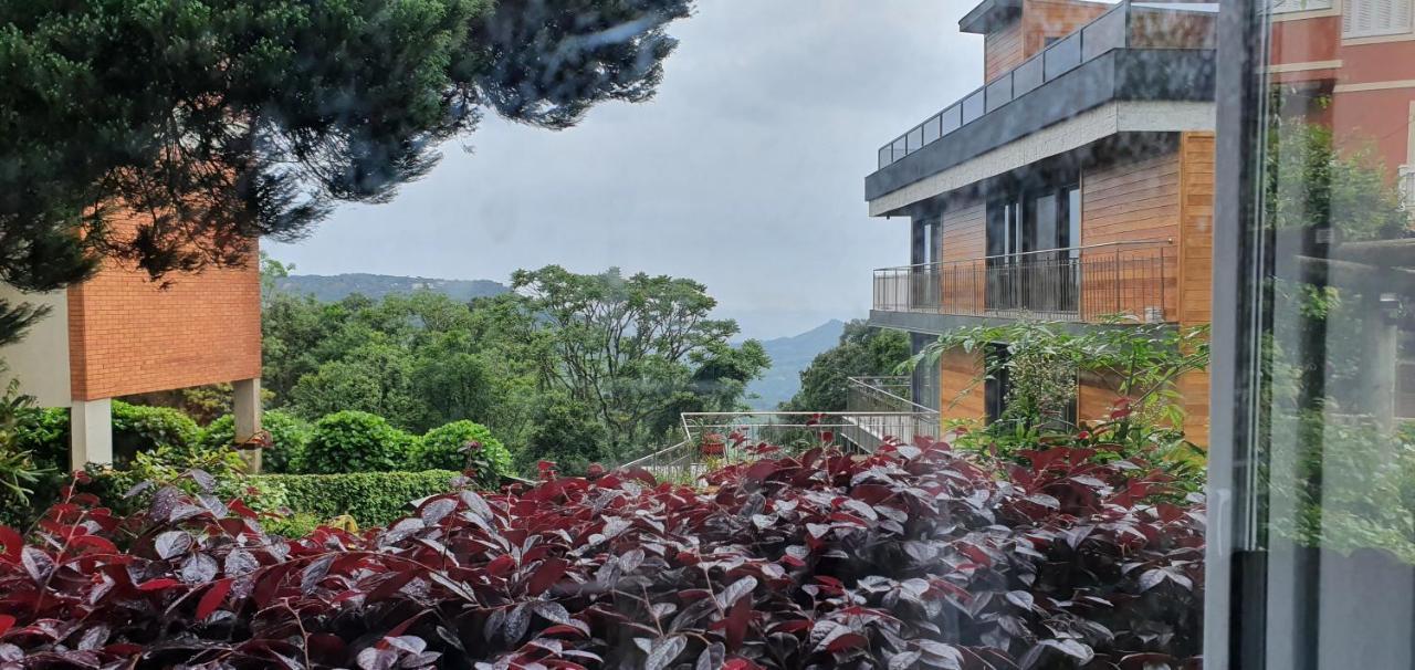 Suites Refugio Do Vale Gramado Exterior photo