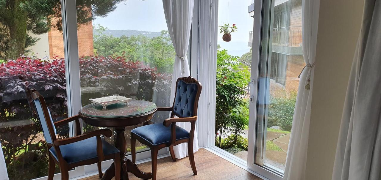 Suites Refugio Do Vale Gramado Exterior photo