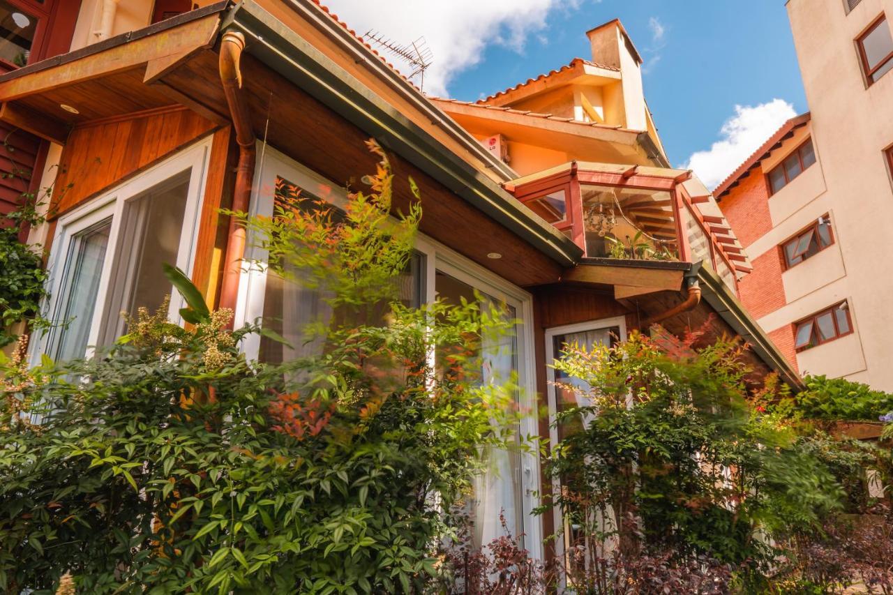 Suites Refugio Do Vale Gramado Exterior photo