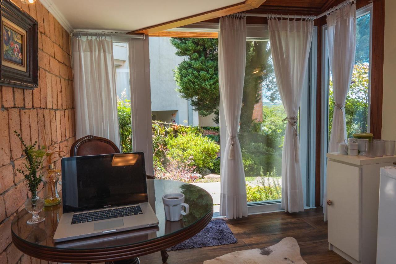 Suites Refugio Do Vale Gramado Exterior photo
