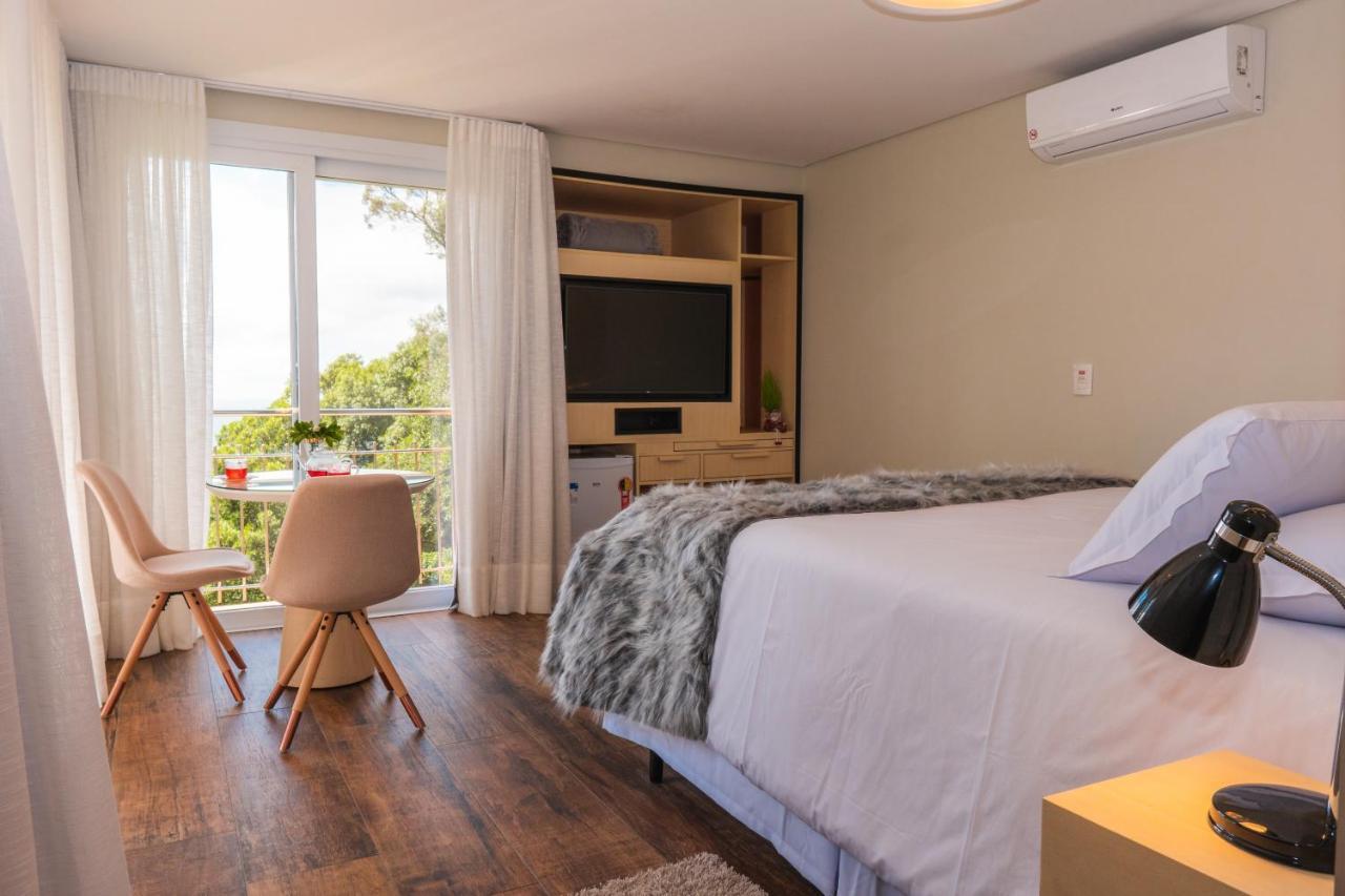 Suites Refugio Do Vale Gramado Exterior photo